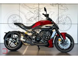 ducati xdiavel v4 *vårkampanj!*