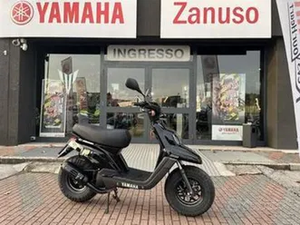 yamaha-booster-scooter-50-2t-pochissimi-km