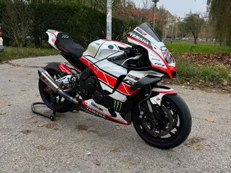 yamaha r1 rn65 998 cm3, 2021 god.