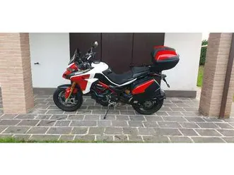 ducati multistrada 1260 pikes peak rosso