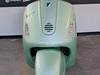 vespa gt 200 verde
