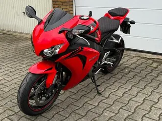 honda cbr 1000 rr fireblade im top zustand sc59 motorrad rot