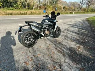 husqvarna svartpilen 801 - 2025