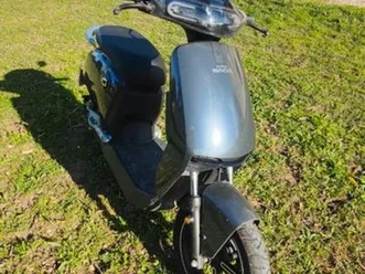 scooter électrique super soco cux