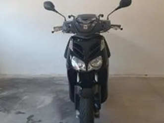 aprilia sportcity 125
