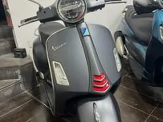 piaggio vespa 300 gts - 2021