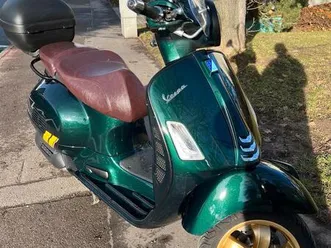 vespa gts 125 racing sixties motorroller piaggio
