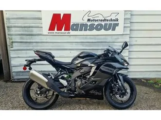 kawasaki ninja zx-4rr