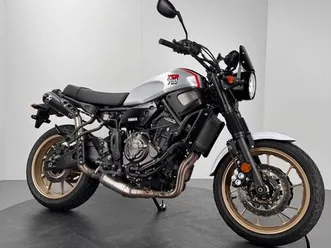 yamaha xsr 700 xtribute *top-zustand *akrapovic