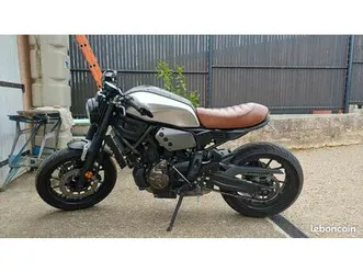 yamaha xsr 700