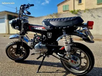 dax honda st 70 restauré