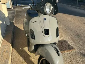 vespa 300 gts super