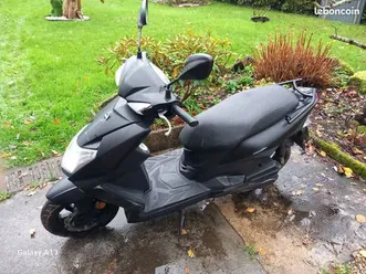 vend scooter sym orbit3