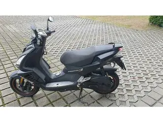 scooter 50 peugeot speedfight 3 canton tessin -
