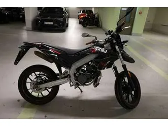 aprilia sx 50 supermoto