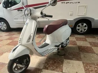 vespa - primavera
