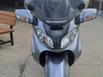 suzuki burgman →