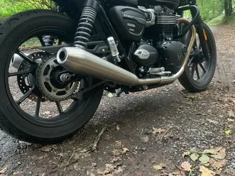 triumph street twin bridée a2