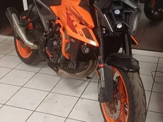 moto ktm 990 duke