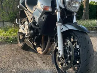suzuki 600 gsr