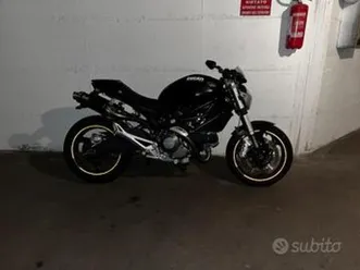 ducati monster 696 2008