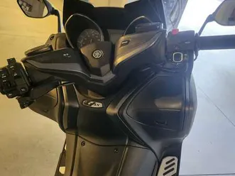 yamaha tmax 560 tech max nero