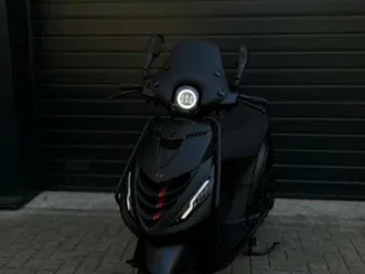 piaggio zip 1e eigenaar — scooters | piaggio — marktplaats