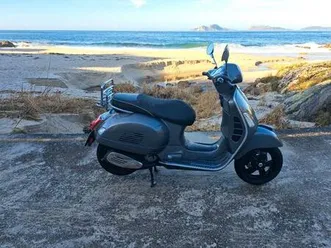 vespa - 300 gts super abs