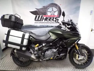 2016 aprilia caponord rally 1200 with only 6660 miles from new