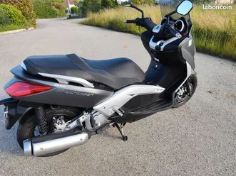 scooter mbk 250 sky cruiser