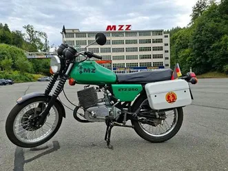mz etz 250 volkspolizei