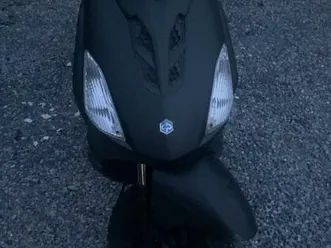 ② piaggio fly 50 cc b klasse