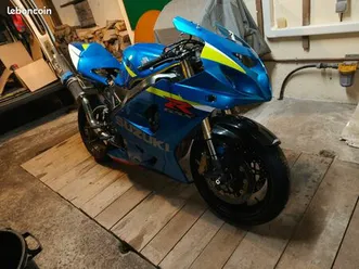 suzuki gsxr 600 k5 2005 - piste - prête pour la saison 2026 - avec cg
