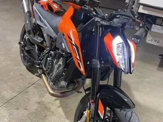 ② ktm duke 790 a2