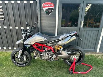 ducati hypermotard 950