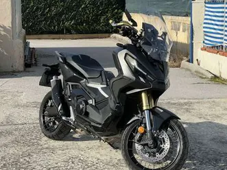 honda x-adv matte black nero