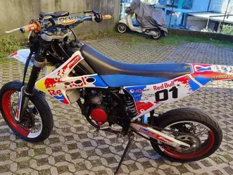 fantic caballero 50 serigrafato red bull bianco