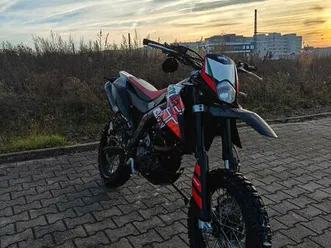 aprilia sx 125