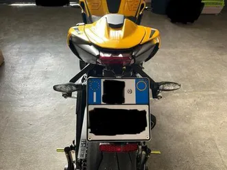 vendo triumph street triple 765 rs (2023 - 25) usata a albiolo (codice 9890155) - moto.it