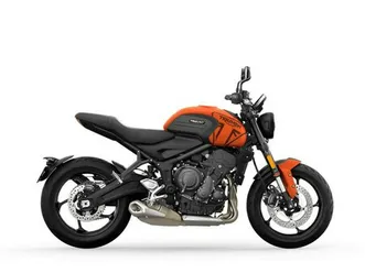 2023 triumph trident 660 matte baja orange / matte storm grey