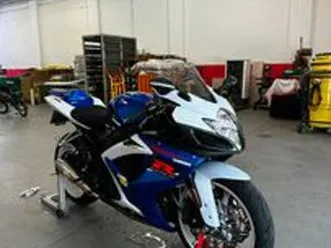 gsxr 750