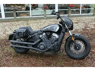 ② indian scout bobber twenty jekill en hyde