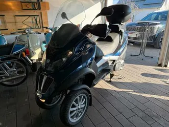 piaggio mp3 400 lt