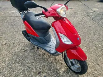 piaggio fly 50 4 takt roller scooter
