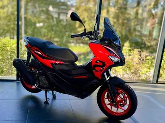 aprilia sr gt 200 sport