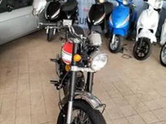 mash scrambler 125 .