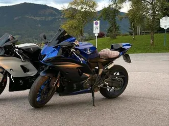 yamaha yzf r7