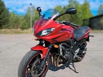 yamaha-fazer-600-rj14-schickes-rot-tuev-service-neu-tiefergelegt