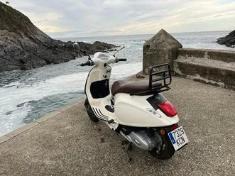 vespa - primavera 125