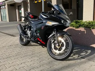 suzuki gsx-r